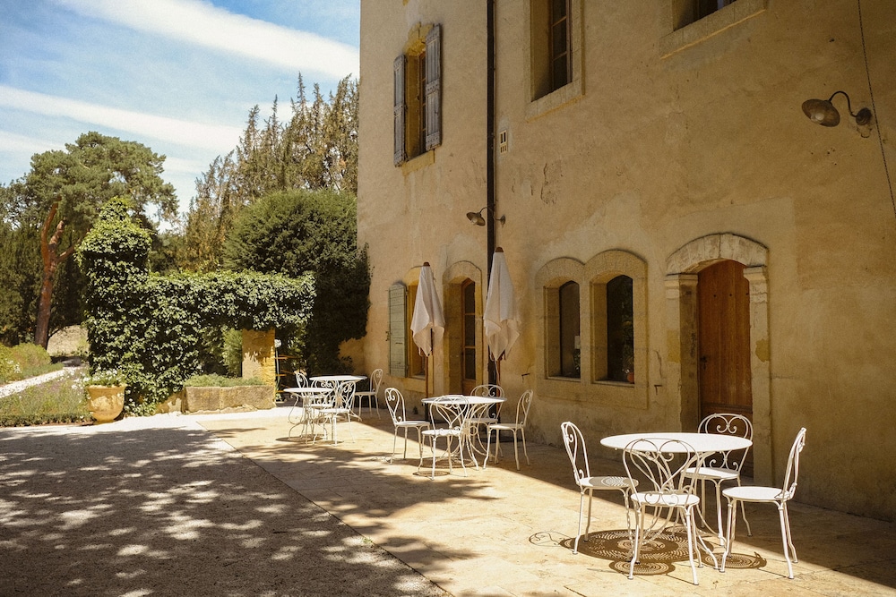 Le Galinier, Lourmarin, a Beaumier Guesthouse