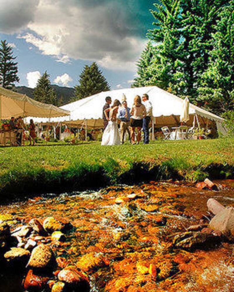 The Historic Redstone Inn