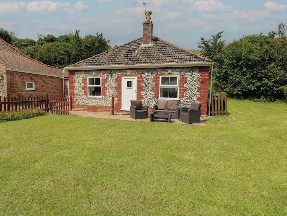 Flint Cottage