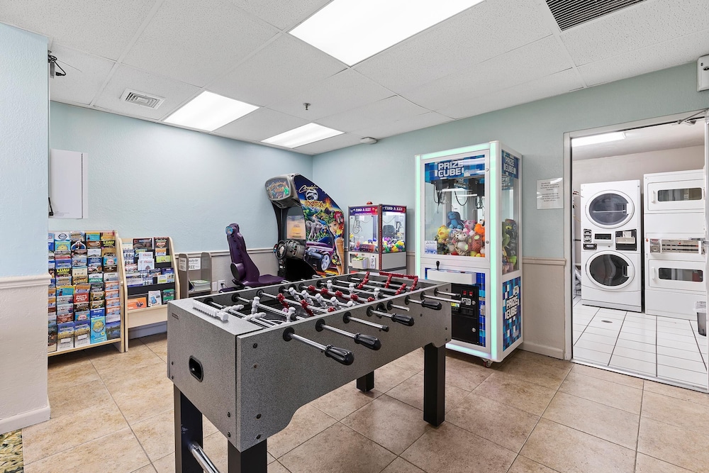 Oceania Plaza 405