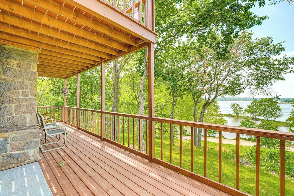 Lakefront Home w/ Boat Ramp Near Spavinaw Rec Area