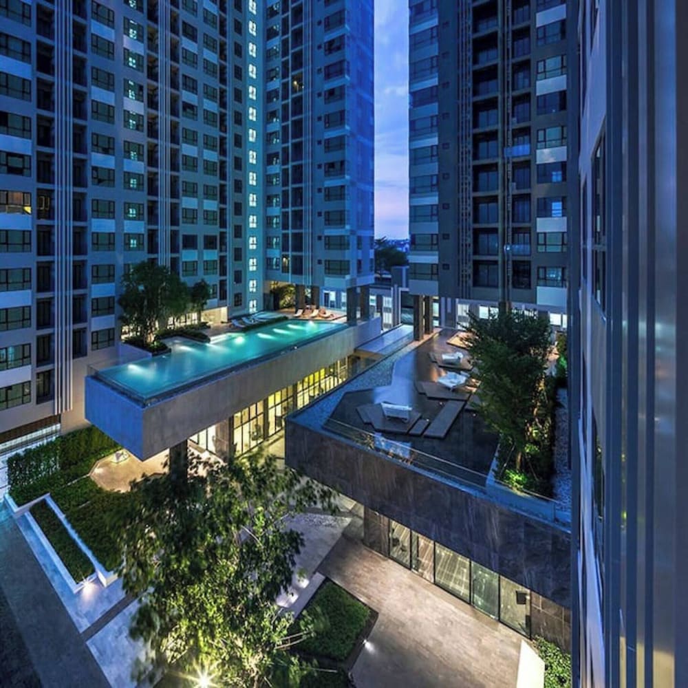 Excellent Pool and Choice in Pattaya