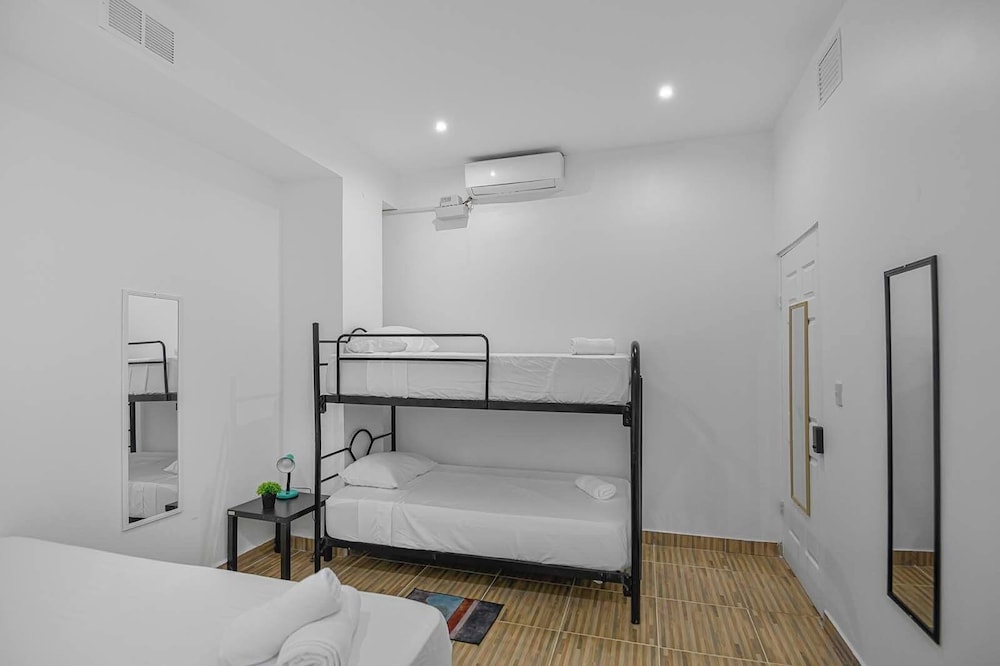 Surfo House