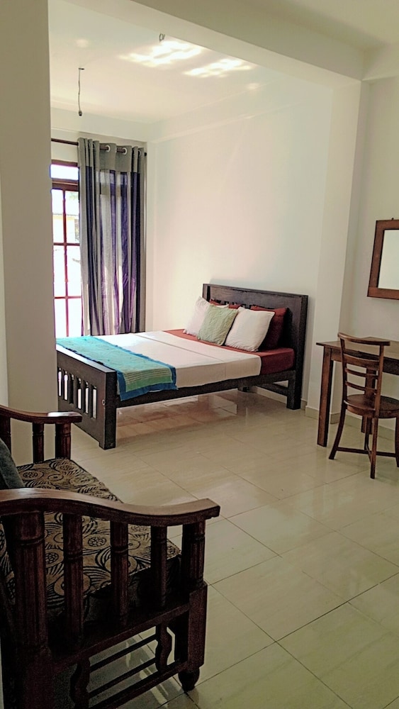 Amani Lakeside