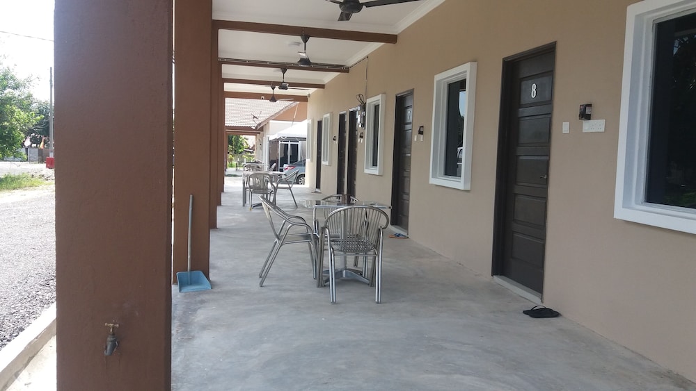 GLG KLIA Transit House photo 1