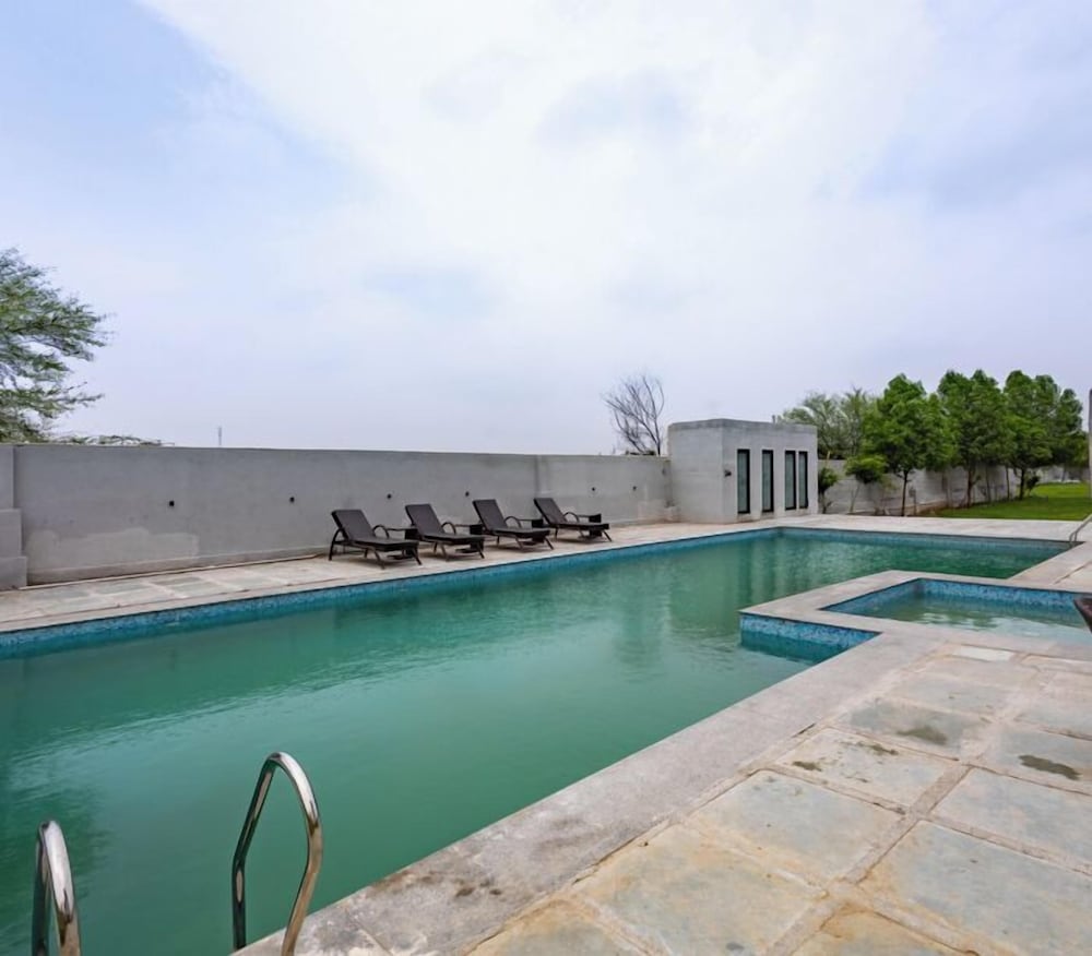 Pallacia A Luxury Hotel