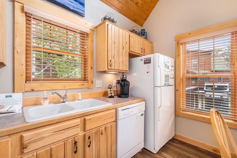 Solitude Condos - Estes Park CO