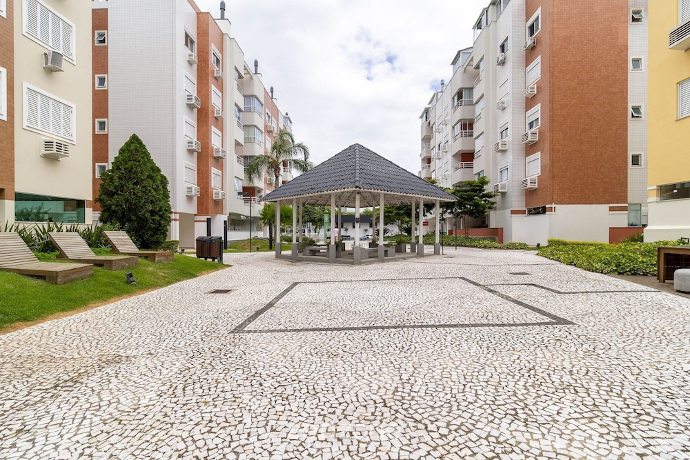 Apt With Balcony, few Minutes From the sea Ccb103