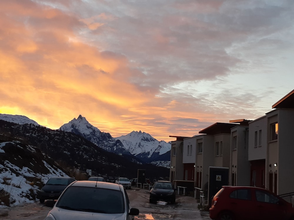 Ushuaia Flat IV