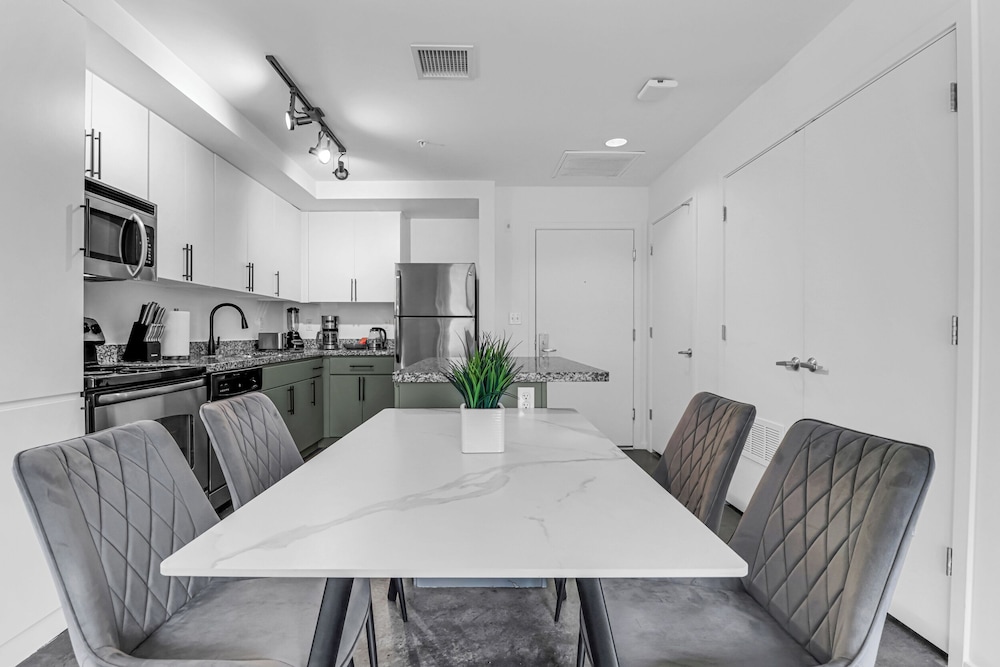 Phoenix Urban Luxury Escape