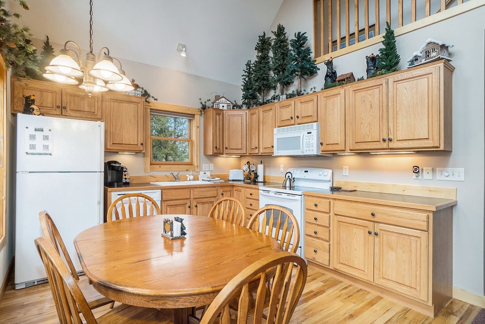 Solitude Condos - Estes Park CO