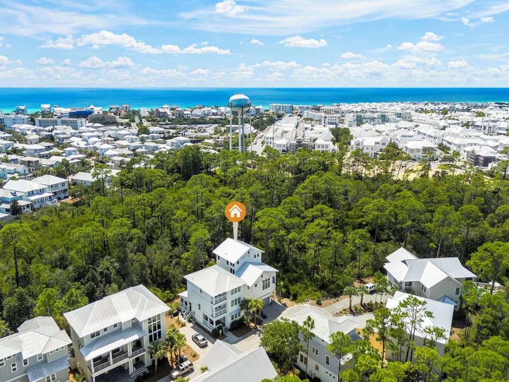 30A Beach House - Mia's Beach House