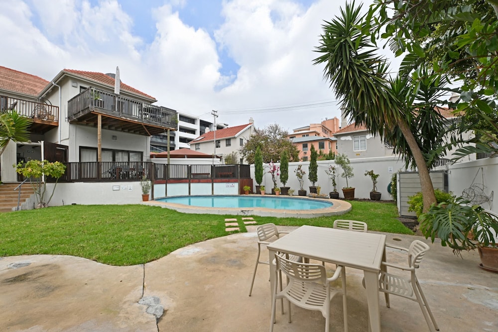 Sea Point Oasis Private Garden