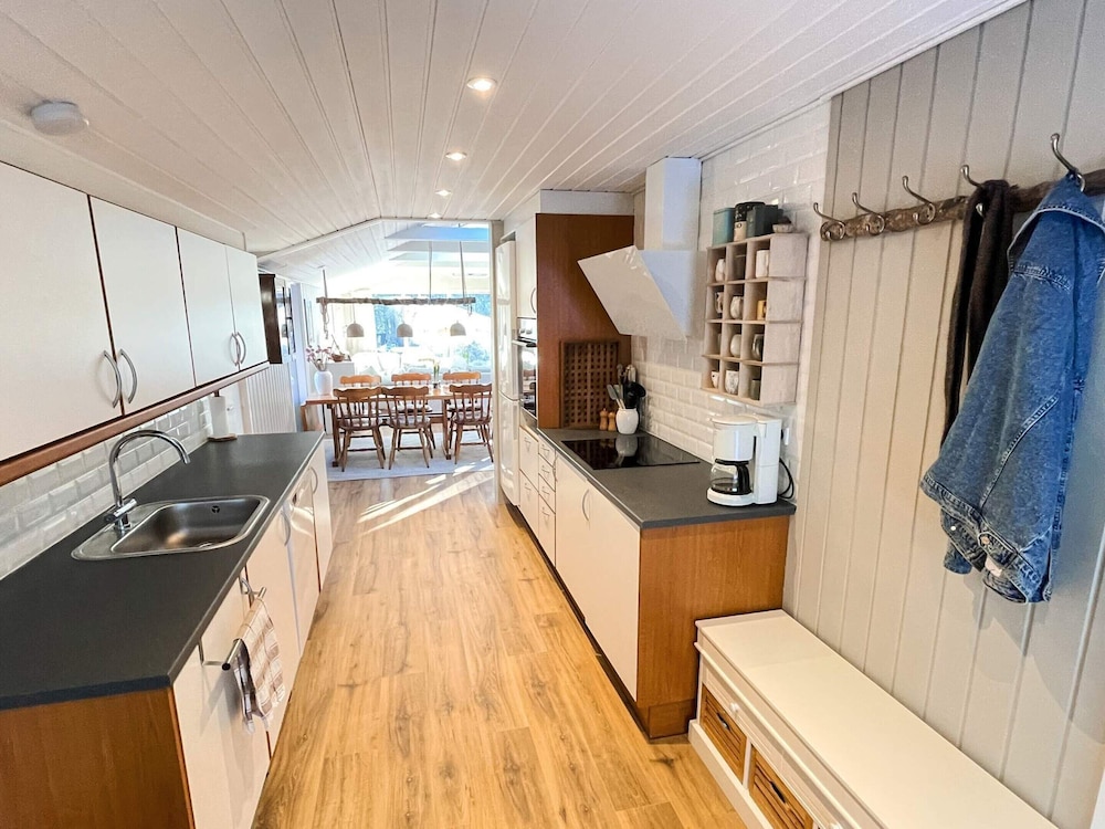 6 Person Holiday Home in Albaek