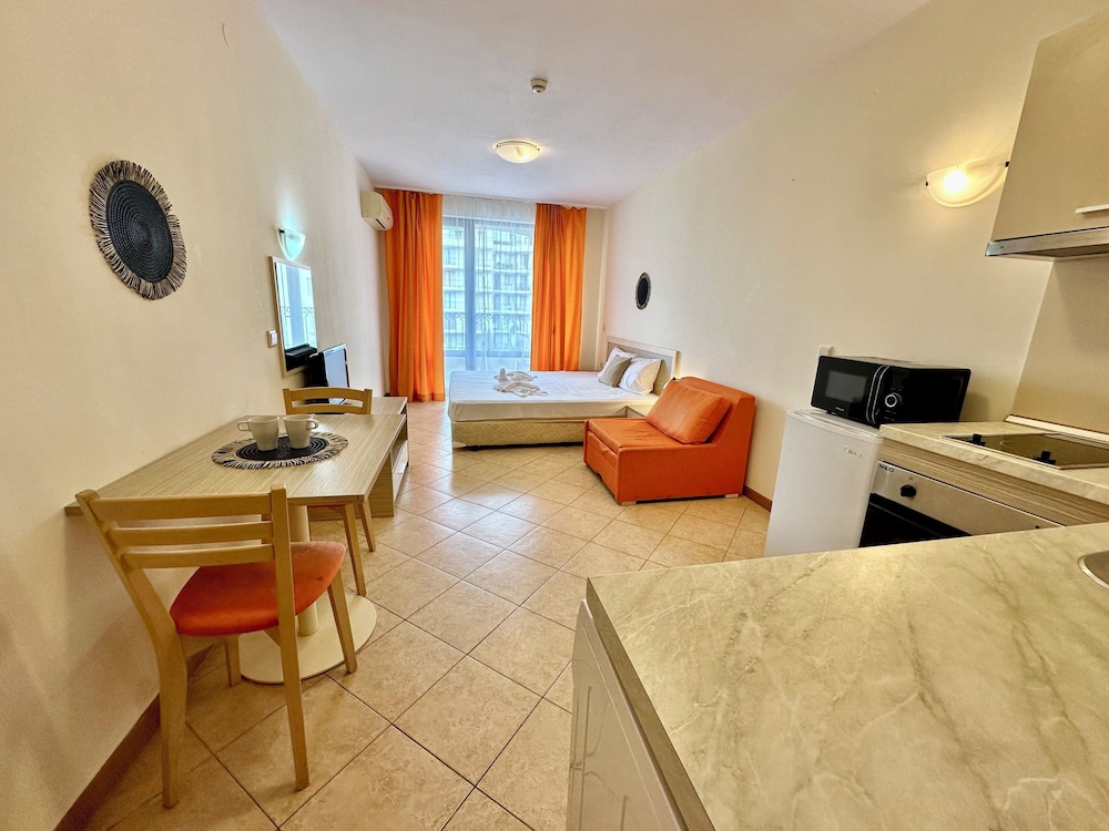 Menada Royal Sun Apartments