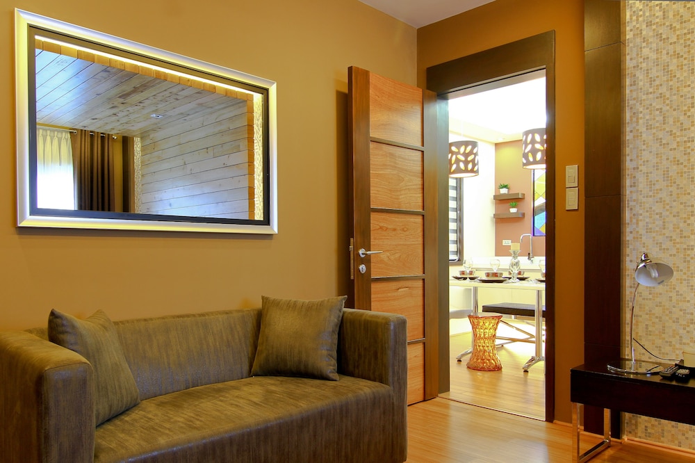 Boracay Suites