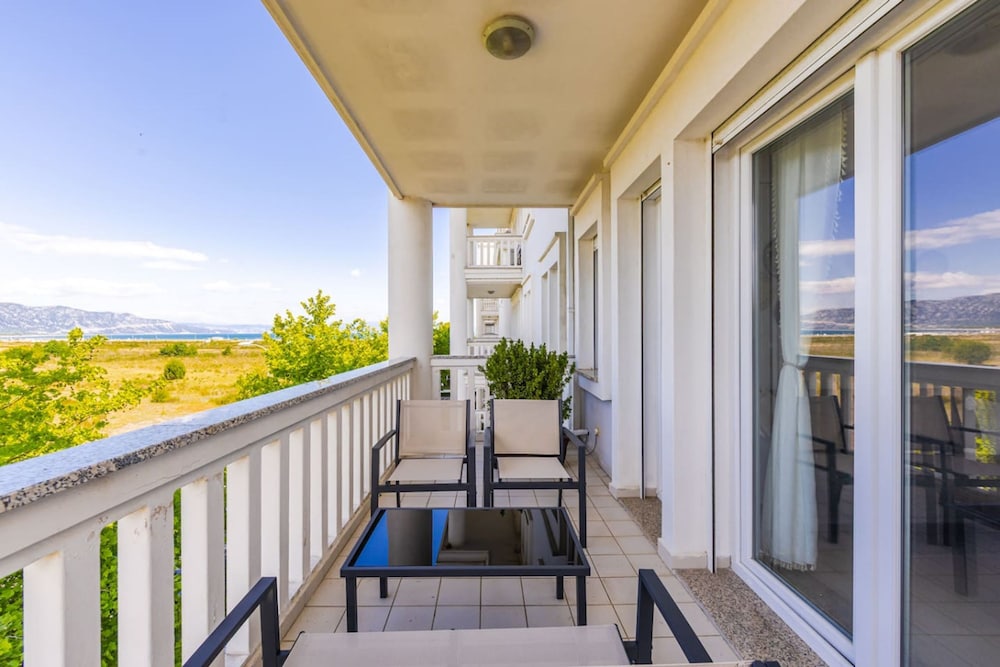 Velipoja Beach Apartment