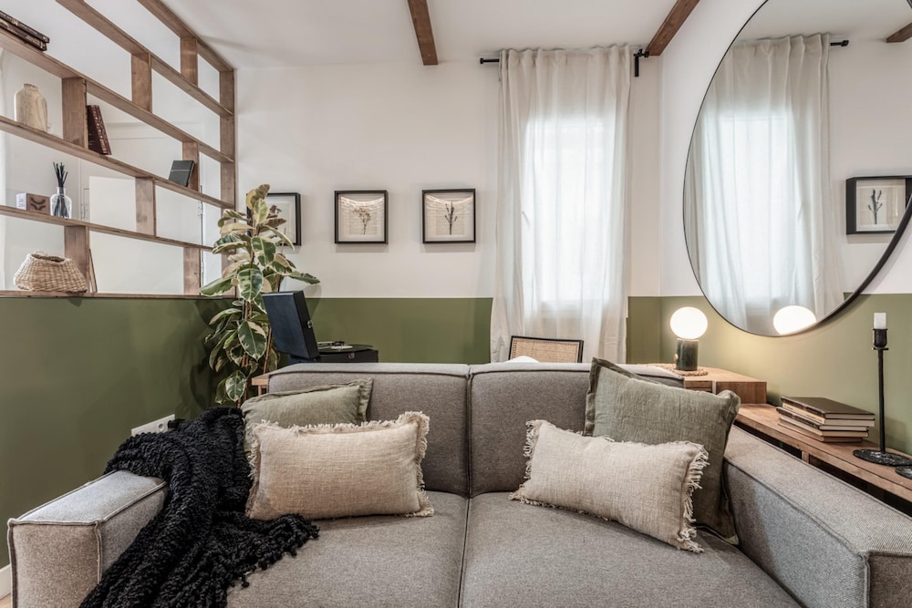 Alcazar - 1 Bedroom and Terrace in Almagro