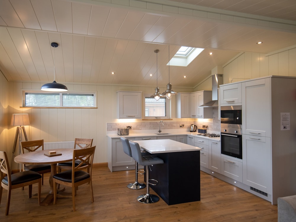 Wren Lodge