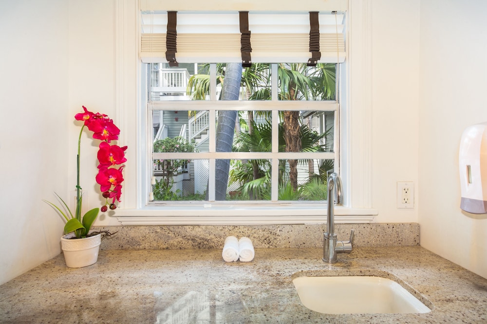 NYAH Key West - Adults Only