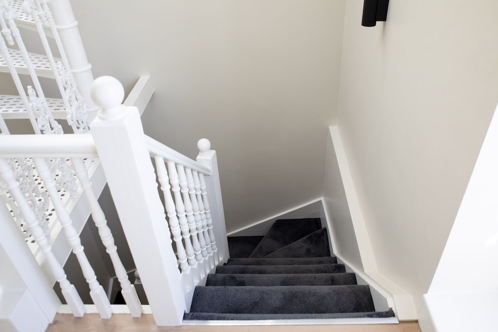 Gulaid House Knightsbridge by Bob W London