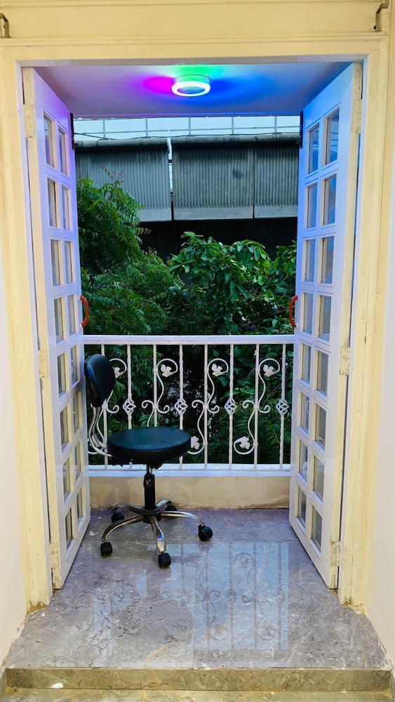 Hotel kings villa