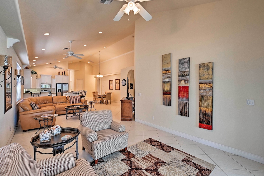 Naples Home w/ Private Heated Saltwater Pool/lanai