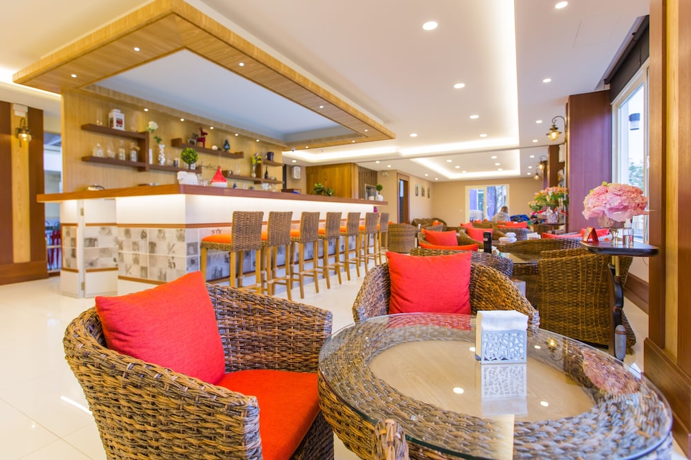 Ting-Feng B&B