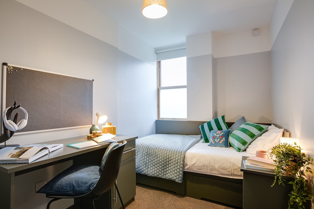 Griffith Rooms