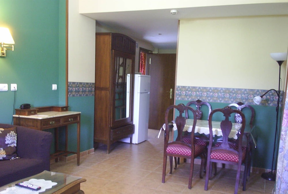 Apartamentos Remanso del Río Razón