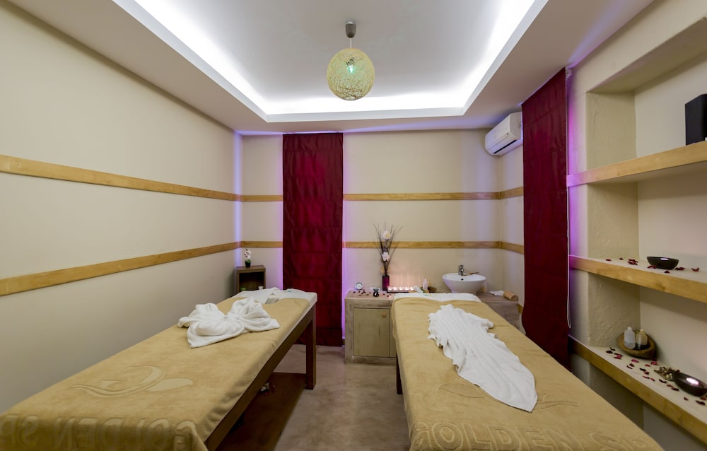 Dessole Dolphin Bay Resort – All Inclusive