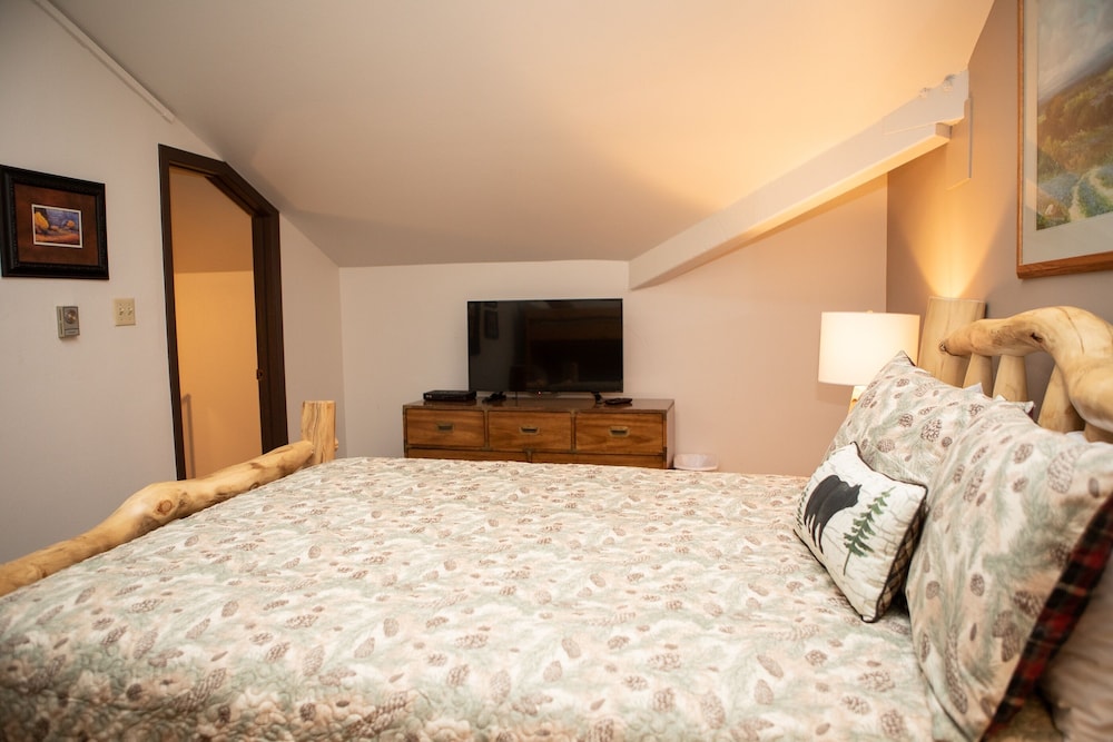 Flying Dutchman, Keystone Ski Resort Gulch & Soda Springs - Keystone Ski Resort CO Condos