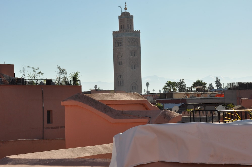 Riad Abaka by Ghali