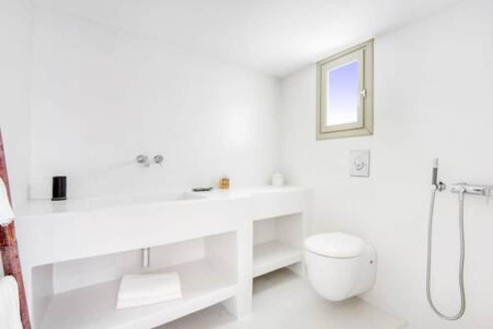 Folegandros Chora Bliss II by Estia