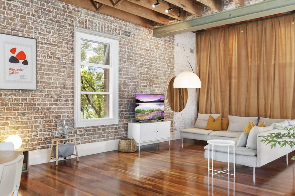 New York-style Loft in Sydney CBD With City Views
