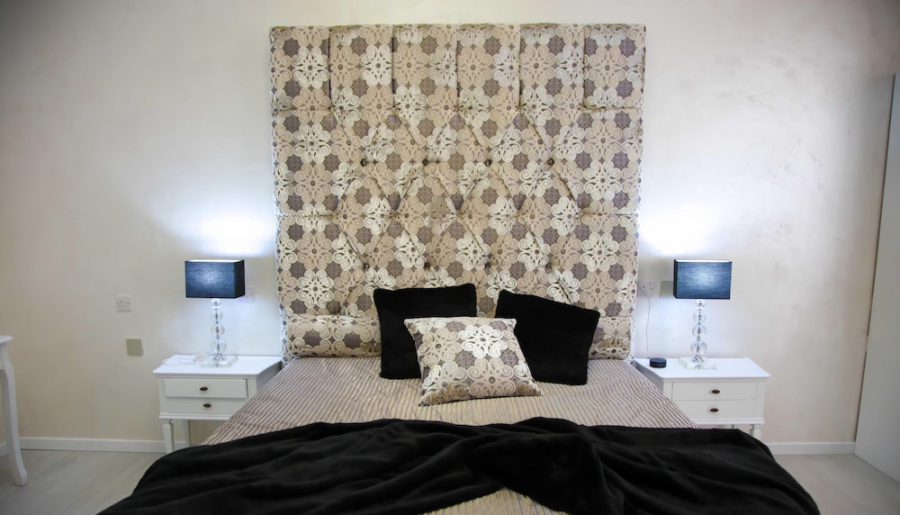 IPrime Suites