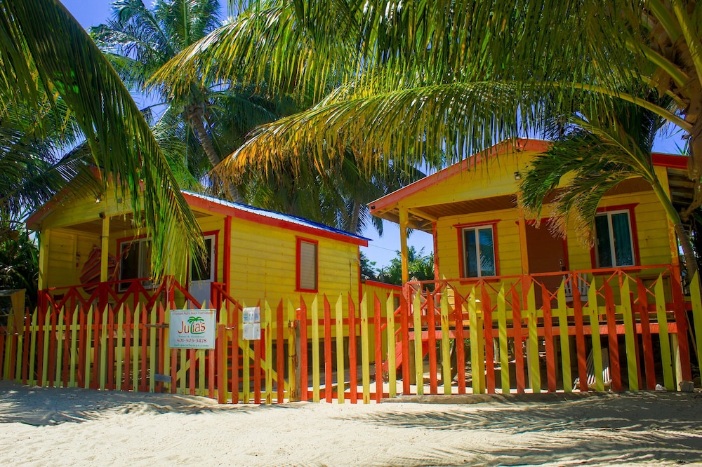 Julia´s Cabanas