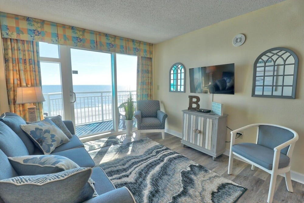 Holiday Sands South 411 2 Bedroom Condo