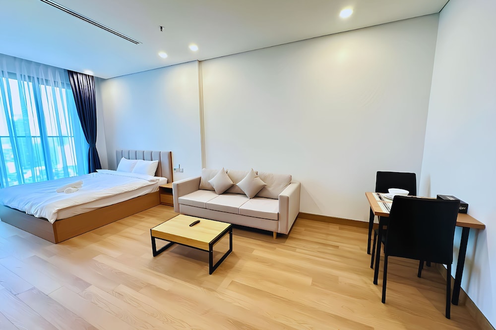 Lancaster Hanoi City Center Apartments