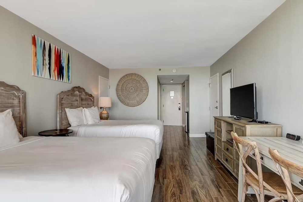 Bayside Inn 6786
