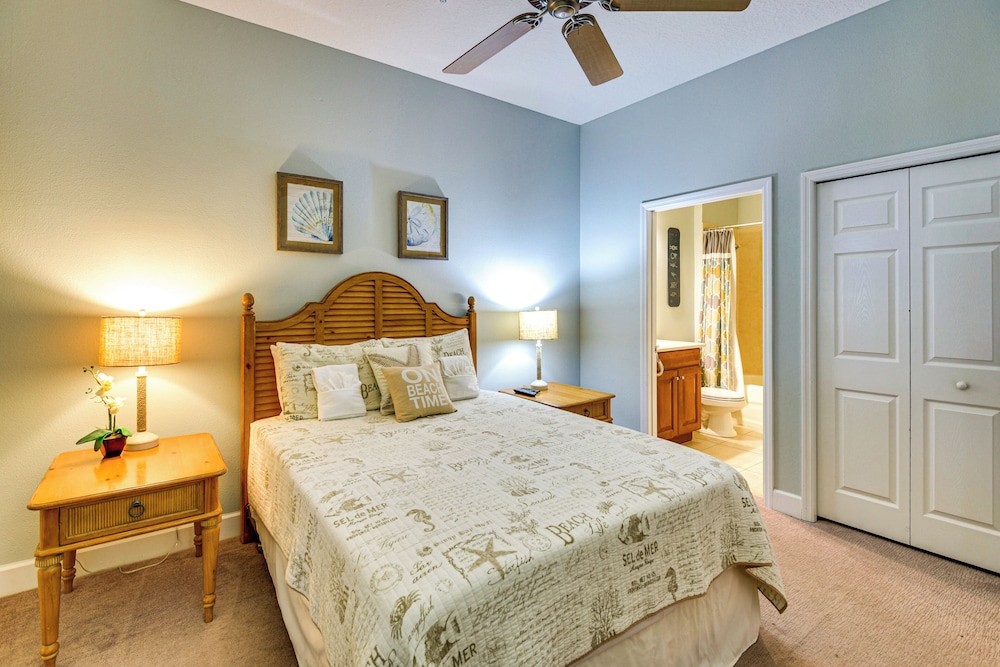 Steps to Beach: Palm Coast Escape w/ Resort Perks!