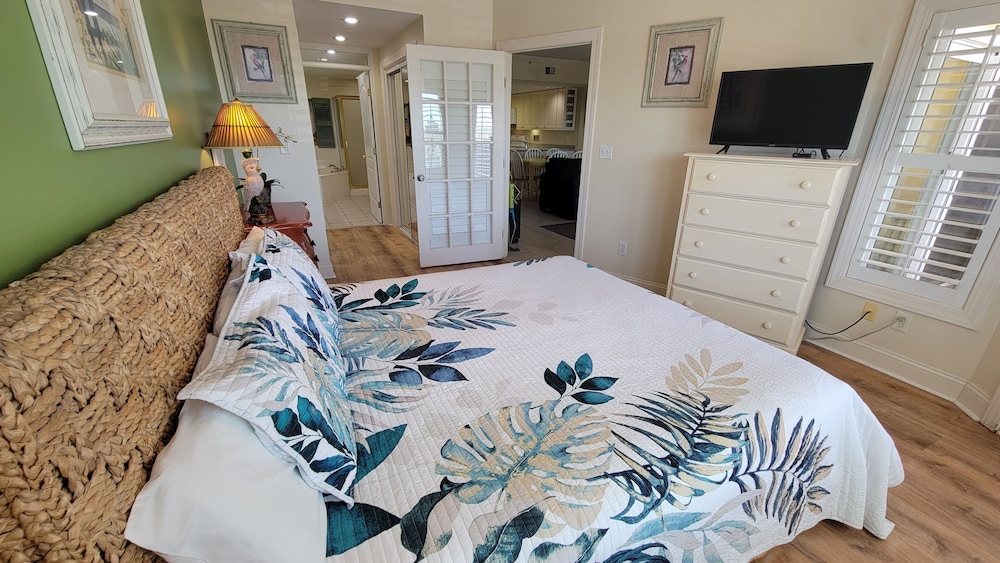 Sandpiper 2 by Tybee Vacation Rentals