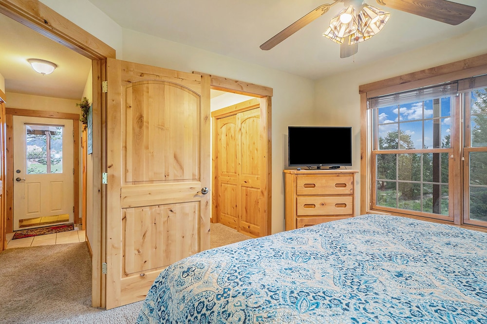 Solitude Condos - Estes Park CO