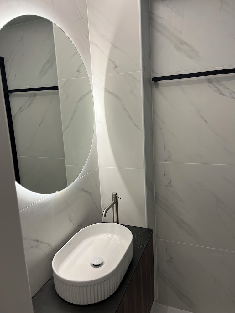 Shape Suites Athens