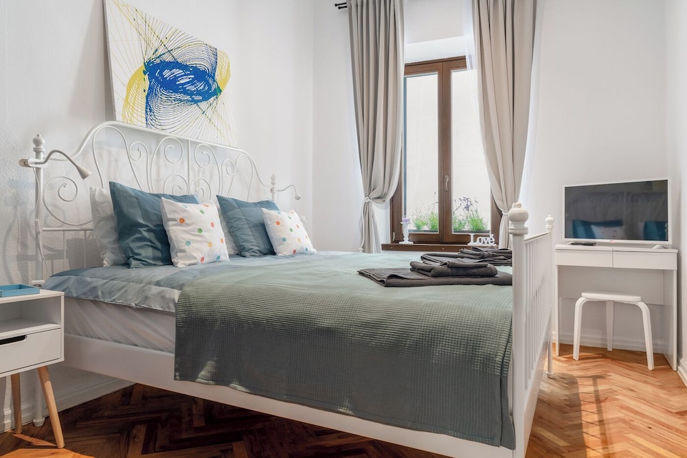 Apartment del Bello