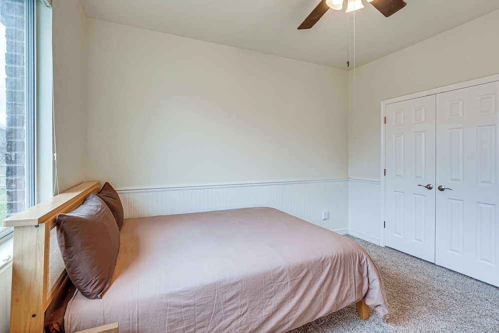 Play & Unwind, Pflugerville Gem w/ Community Perks