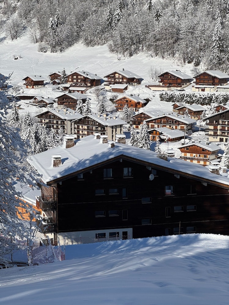 Le Lodge Monteva - Sur les pistes - Esc'Appart