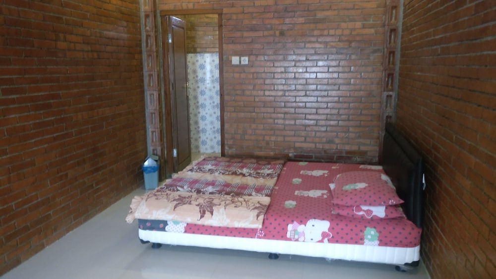 Photo 16