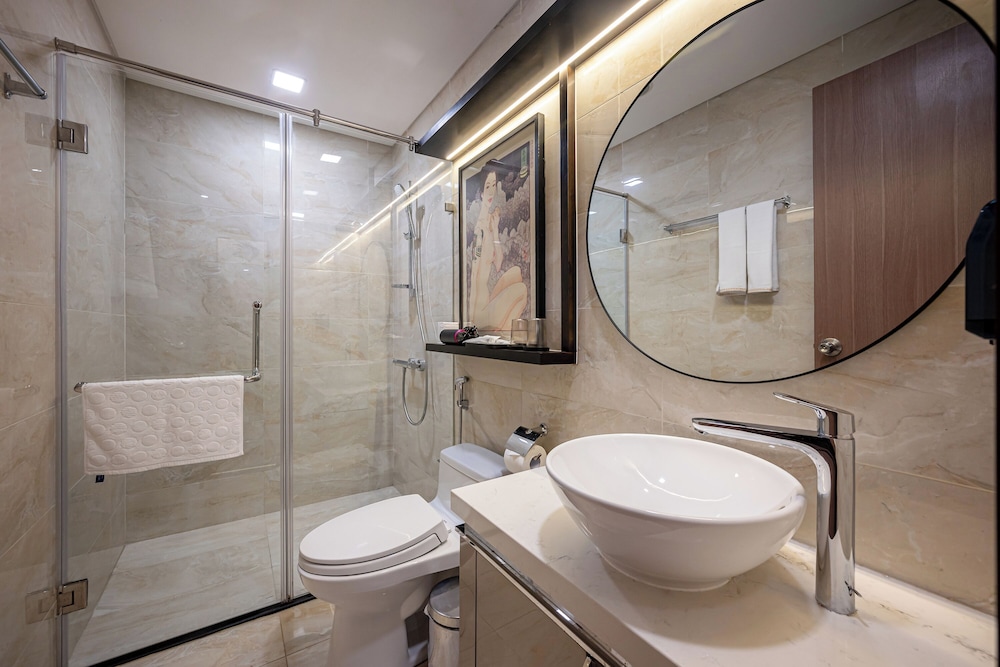 Landmark 81 & Vinhomes - ZEN Saigon Citypoint.