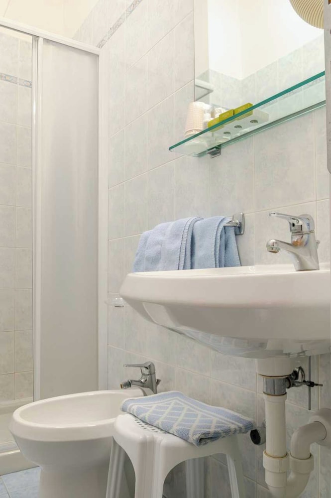 Hotel 3 Cozy and Authentic Stay in Ventimiglia
